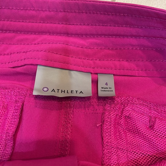 Athleta EUC like brand New shorts!!! - Picture 3 of 3
